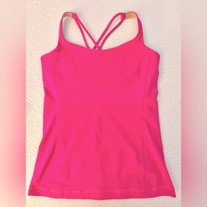 Lululemon Ladies pink tank size 6